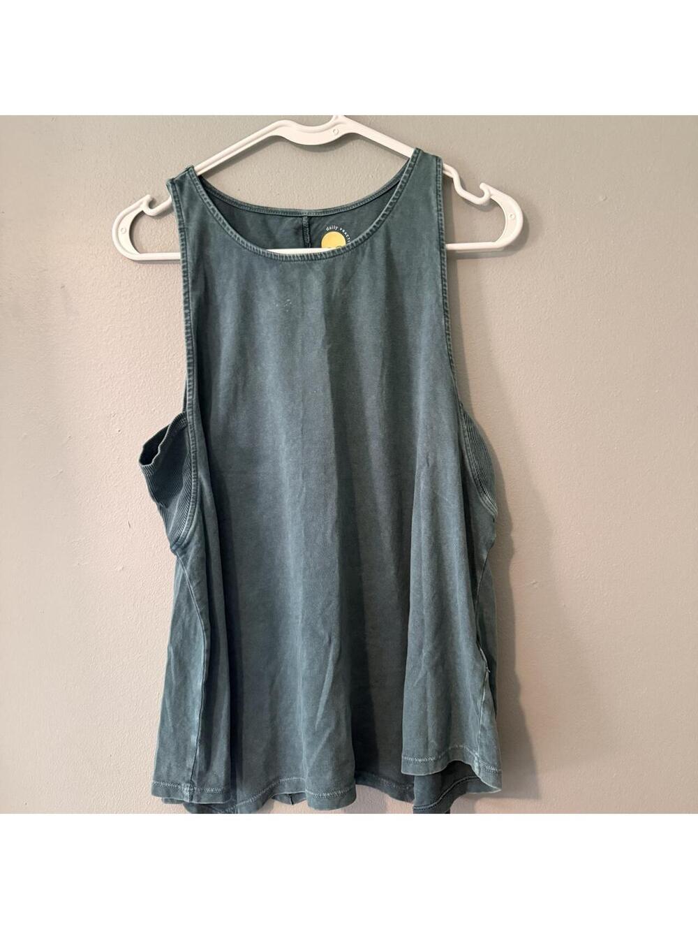 Anthropologie tank top green size M